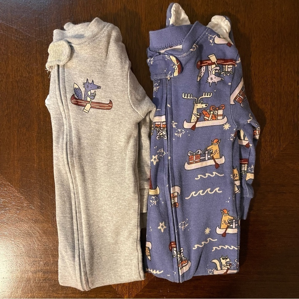 Amazon Essentials | (2) pairs of zippered Boat Party pjs | 12 mo